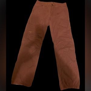 Mens Arc’teryx pants. Size 30 waist. Slight stain